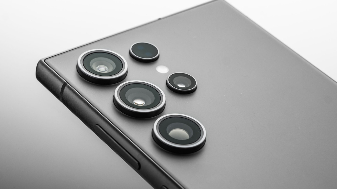 200 mp savasinin yeni silahi samsungdan geldi isocell hp5 cE4MVJ9R