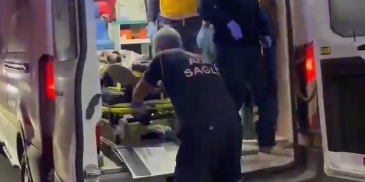 icinde 3 kisi bulunan kamyonet 100 metre ucurumdan yuvarlandi Esz4EJYG.jpg