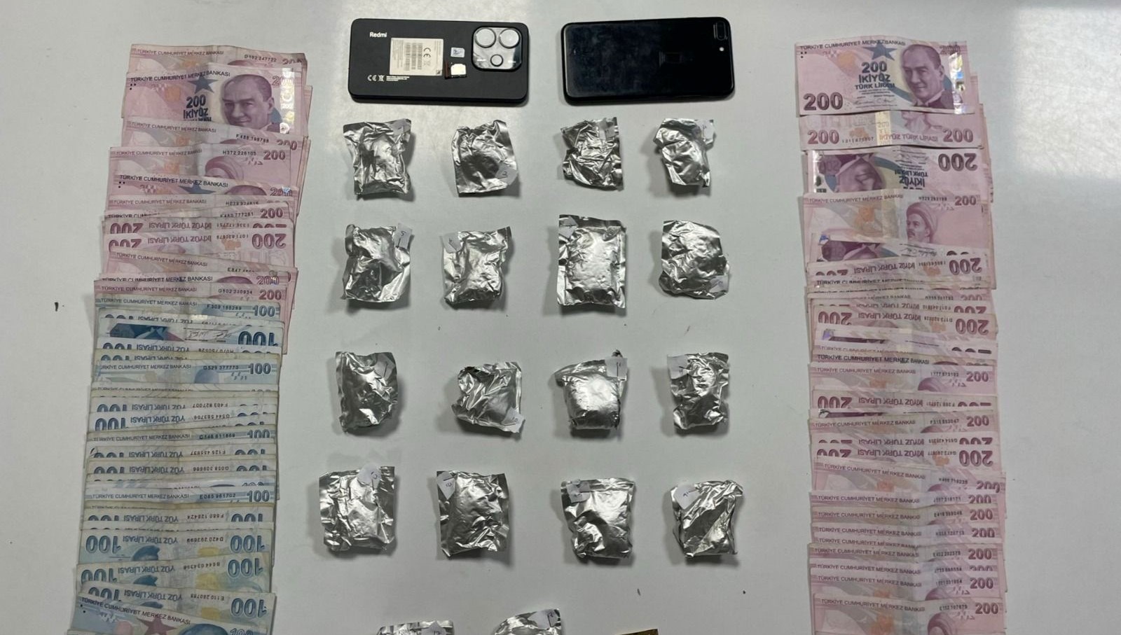 sislide aracinda uyusturucu bulunan kisi tutuklandi DpeLxpEX.jpg