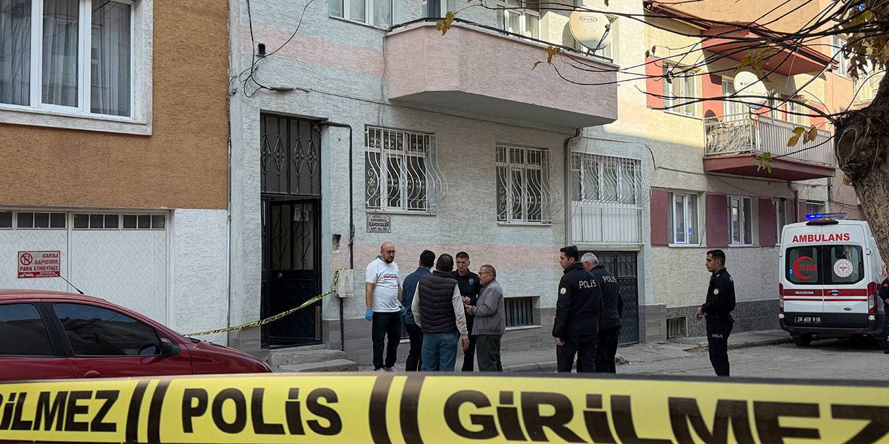 70 yasindaki kadin bogazi kesilmis halde bulundu zG24w8tP.jpg