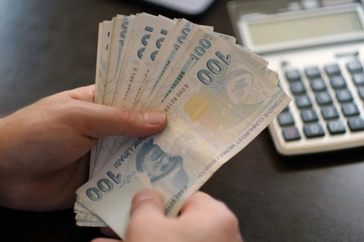 asgari ucret ne kadar olmali anketi yuzde 25lik kesim ayni rakami telaffuz etti Wx4D386B.jpg