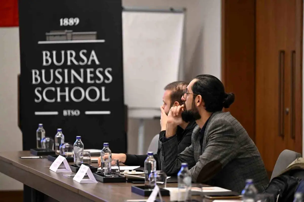 bursa business schoolda satis ve pazarlama egitimi mhaaf8ay.jpg