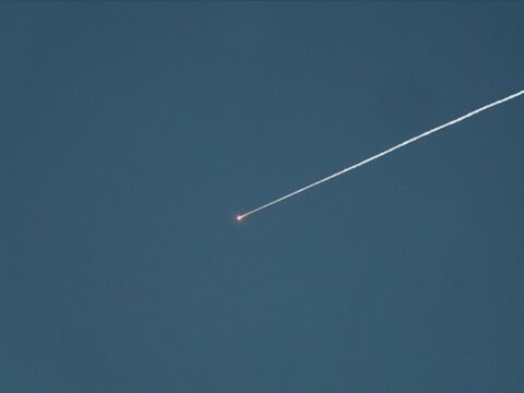 İran, Suudi Arabistan’daki üsse saldırdı: 10 ABD askeri yaralandı