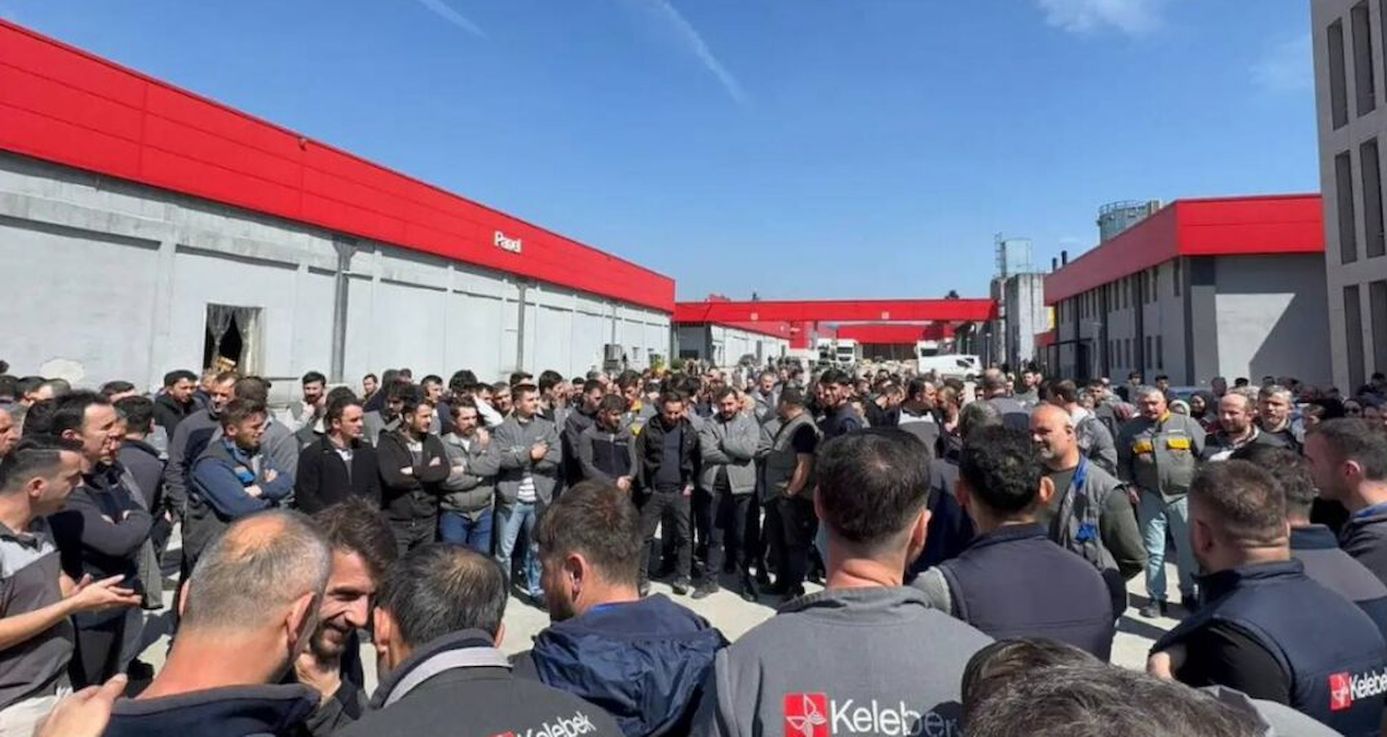 Mobilya İşçileri Hakları İçin Eylemde: Mücadele Devam Ediyor