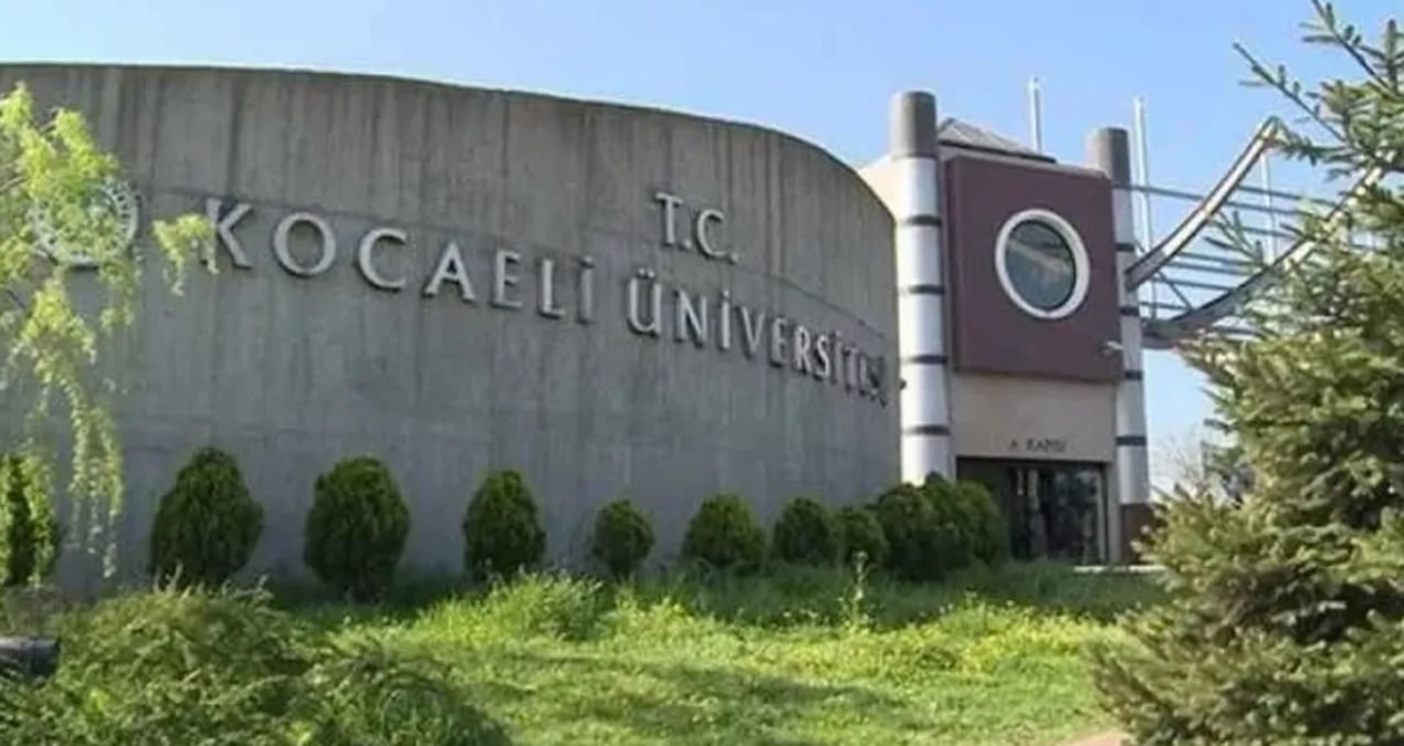 10 yıl sonra gelen adalet: KHK’li akademisyenlere göreve dönüş Haber gorseli